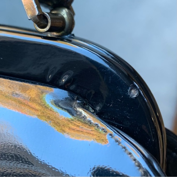 Vintage patent leather bag - Picture 7 of 10